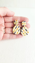 Load image into Gallery viewer, Confetti - Colorful Polymer Clay Earrings
